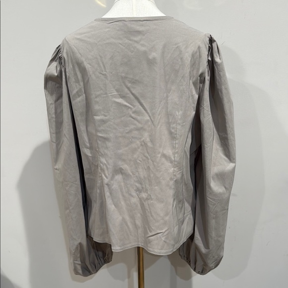 ASOS Curve Size 18 Gray Blouse with Balloon Sleeves and Tie Front - Picture 3 of 7